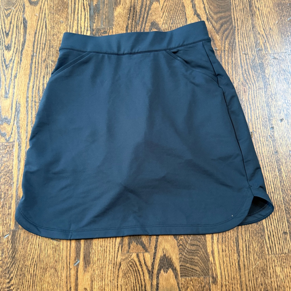 Peter Millar Black Alice Petal Hem Skort